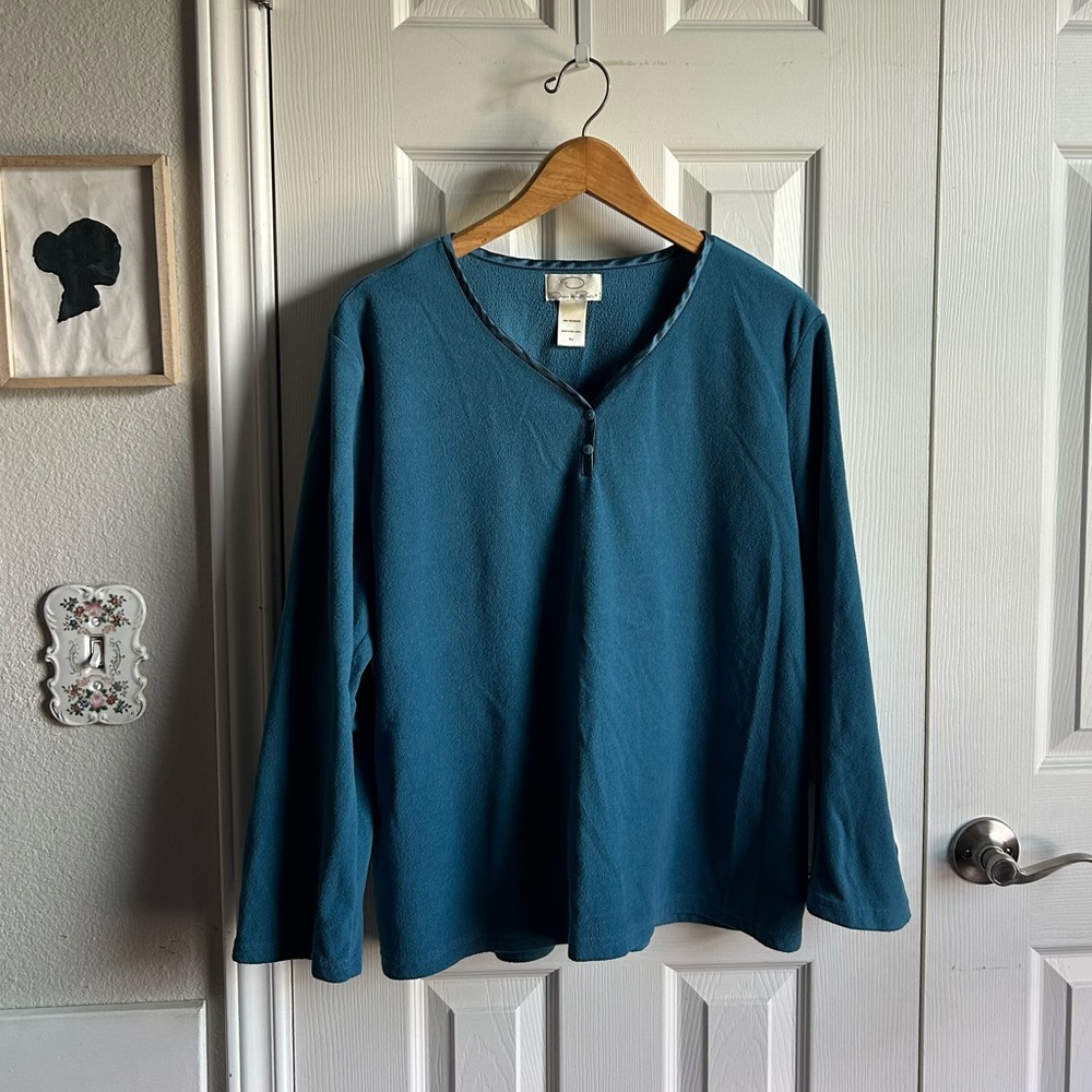 Oscar de la Renta vintage blue pullover long sleeve sleepwear